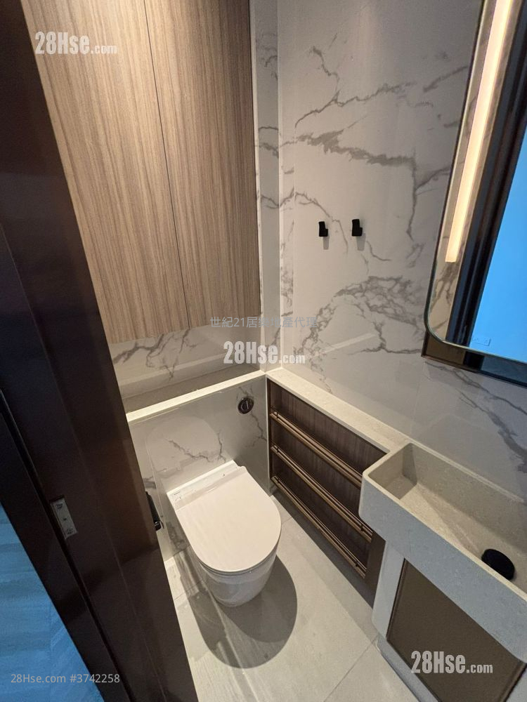 南首 售盤 開放式間隔 , 1 浴室 200 平方呎