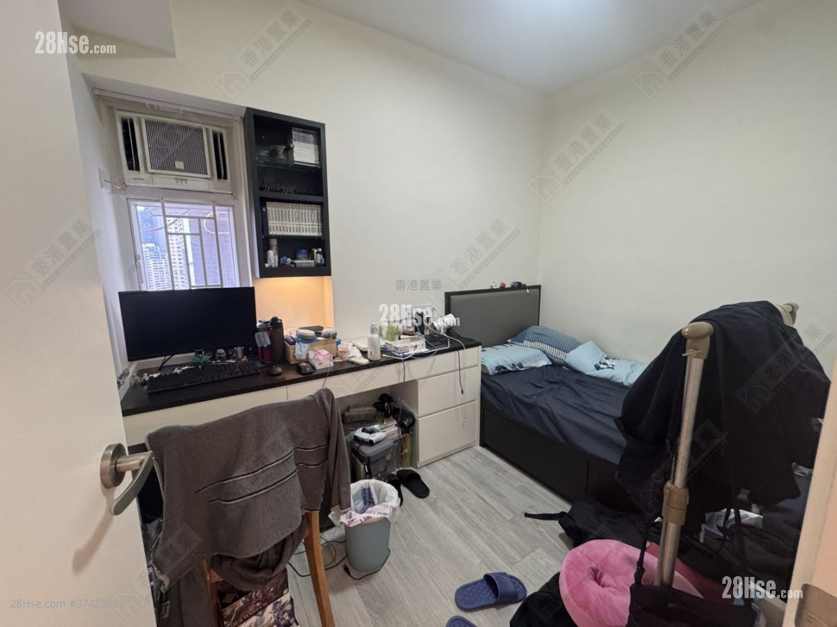 興漢大廈 售盤 4 房 , 2 浴室 907 平方呎