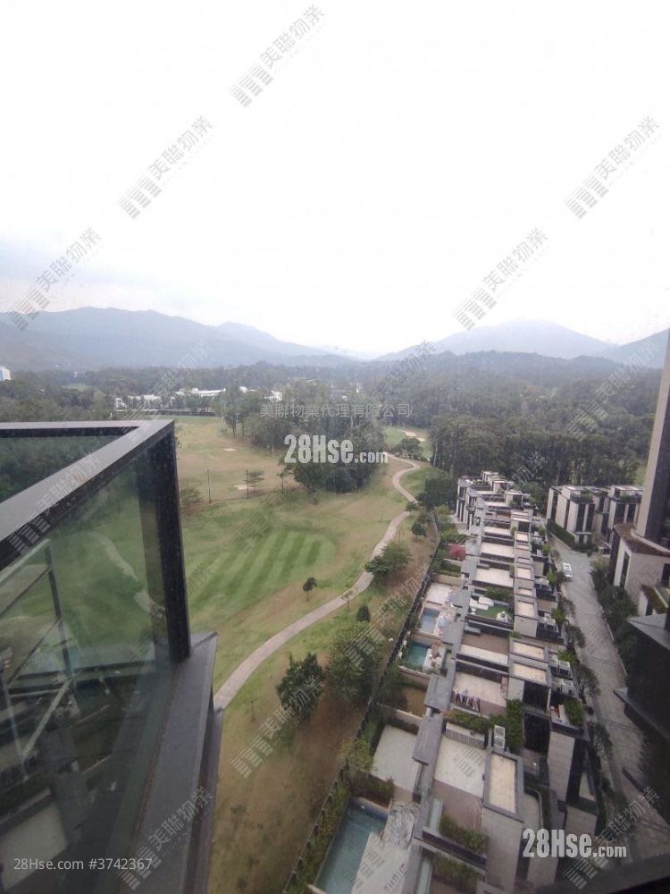 高爾夫御苑 售盤 1 房 375 平方呎