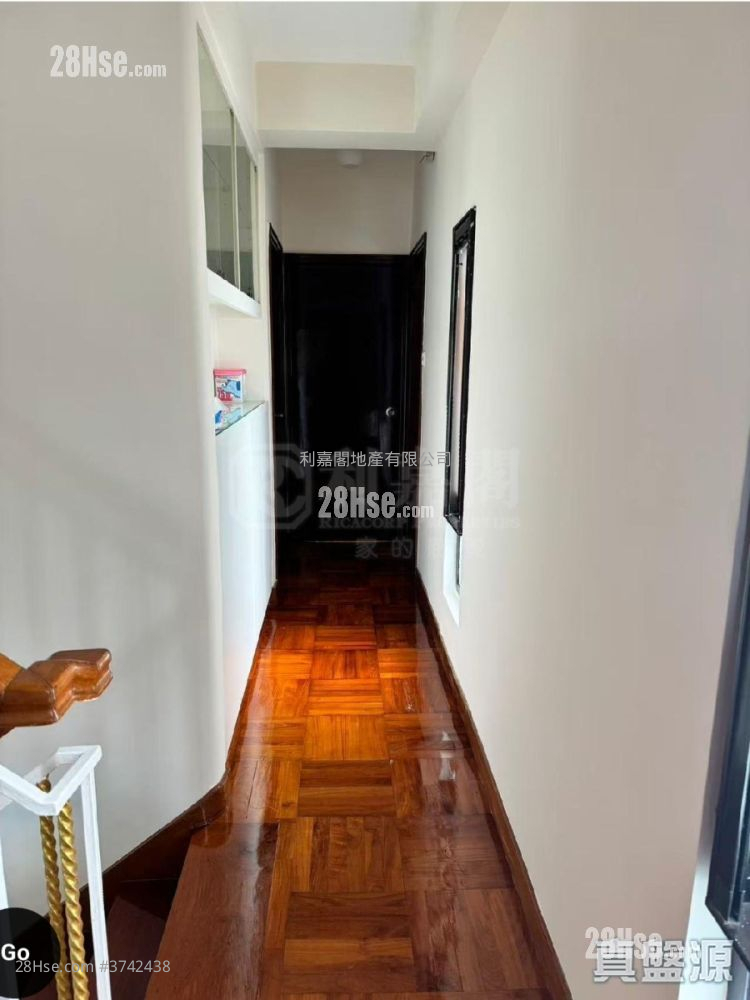 海裕苑 租盤 3 房 , 2 浴室 1,077 平方呎