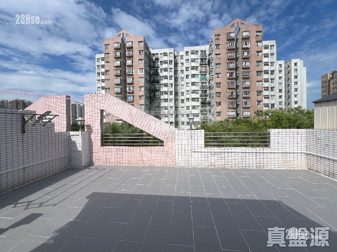 海裕苑 租盤 3 房 , 2 浴室 1,077 平方呎