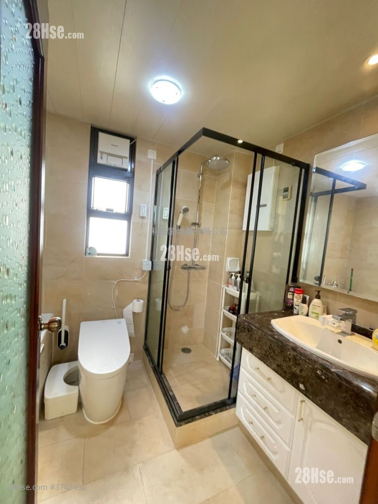 海裕苑 售盤 2 房 , 2 浴室 1,089 平方呎