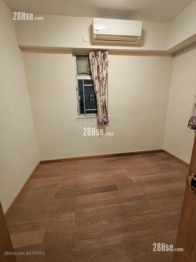 黃埔新村 售盤 2 房 , 1 浴室 401 平方呎