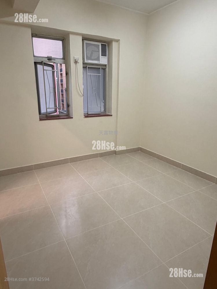 Gillies Mansion Rental Studio , 1 Bathroom 120 ft²