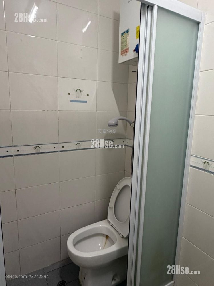 Gillies Mansion Rental Studio , 1 Bathroom 120 ft²