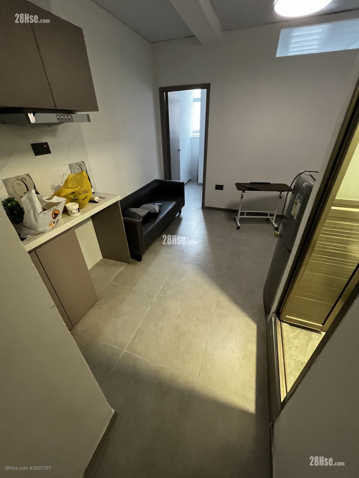 Kam Shan Lau Rental 250 ft²