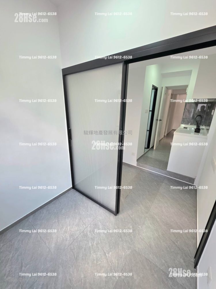 龍飛大廈 租盤 1 房 , 1 浴室 180 平方呎