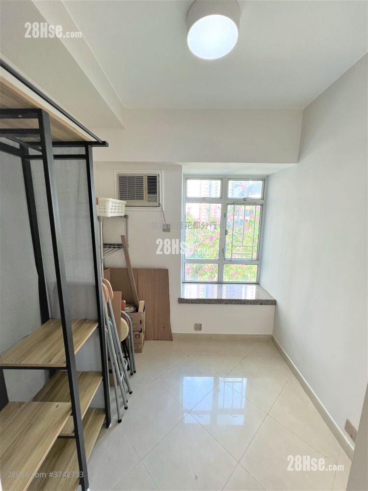 花都广场 售盘 3 房 , 1 浴室 526 平方尺