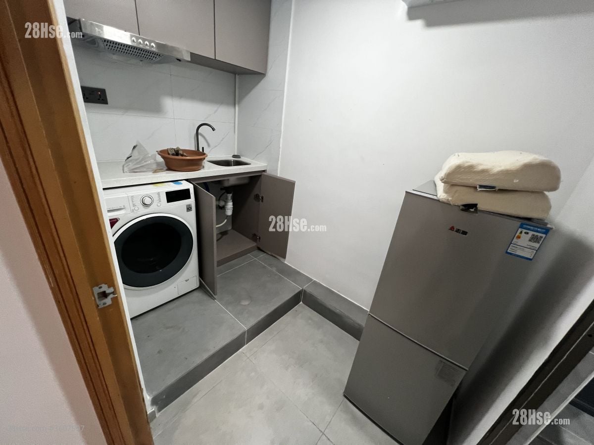 Kam Shan Lau Rental 250 ft²
