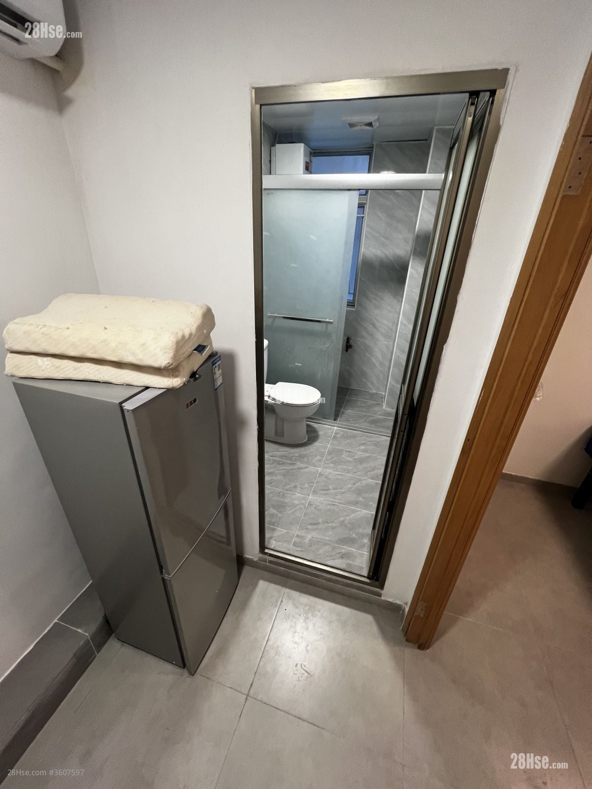 Kam Shan Lau Rental 250 ft²