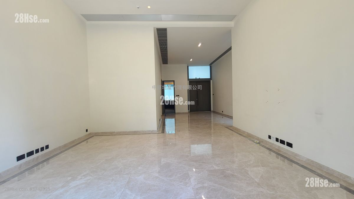 廳: 上源 租盤 4 房 , 5+ 浴室 2,741 平方呎