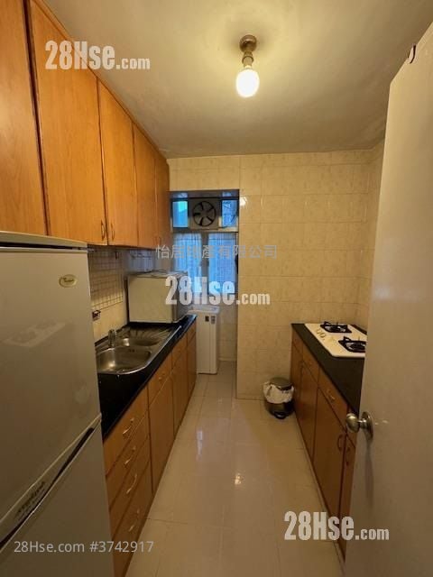 Taikoo Shing Sell 3 Bedrooms , 2 Bathrooms 708 ft²