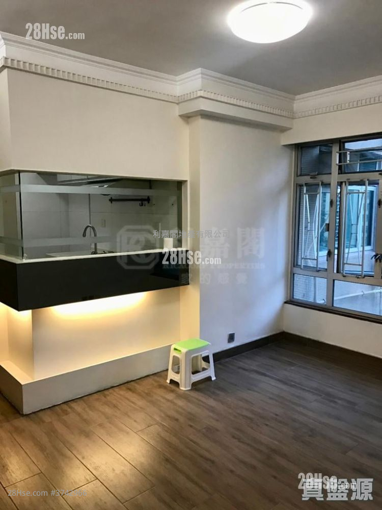 美孚新邨 售盤 3 房 , 1 浴室 579 平方呎