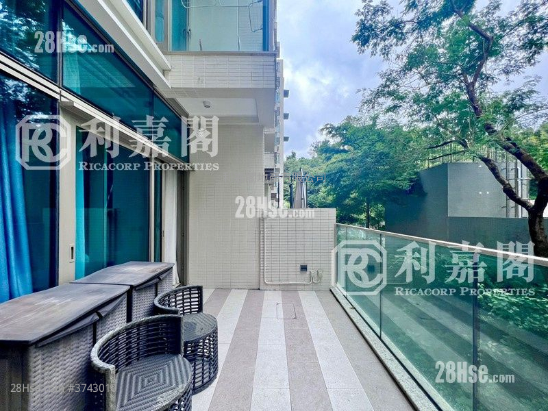 Park Mediterranean Sell 2 Bedrooms , 1 Bathroom 528 ft²