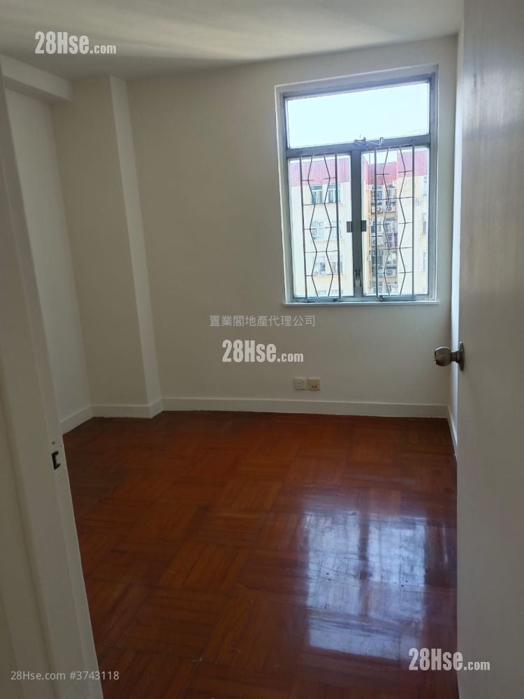 美孚新邨 售盘 3 房 , 1 浴室 654 平方尺