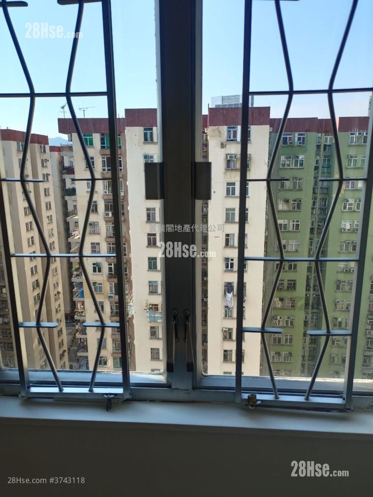 美孚新邨 售盘 3 房 , 1 浴室 654 平方尺