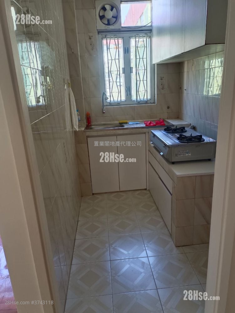 美孚新邨 售盘 3 房 , 1 浴室 654 平方尺