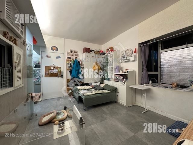 Ravana Garden Sell 2 Bedrooms , 1 Bathroom 394 ft²