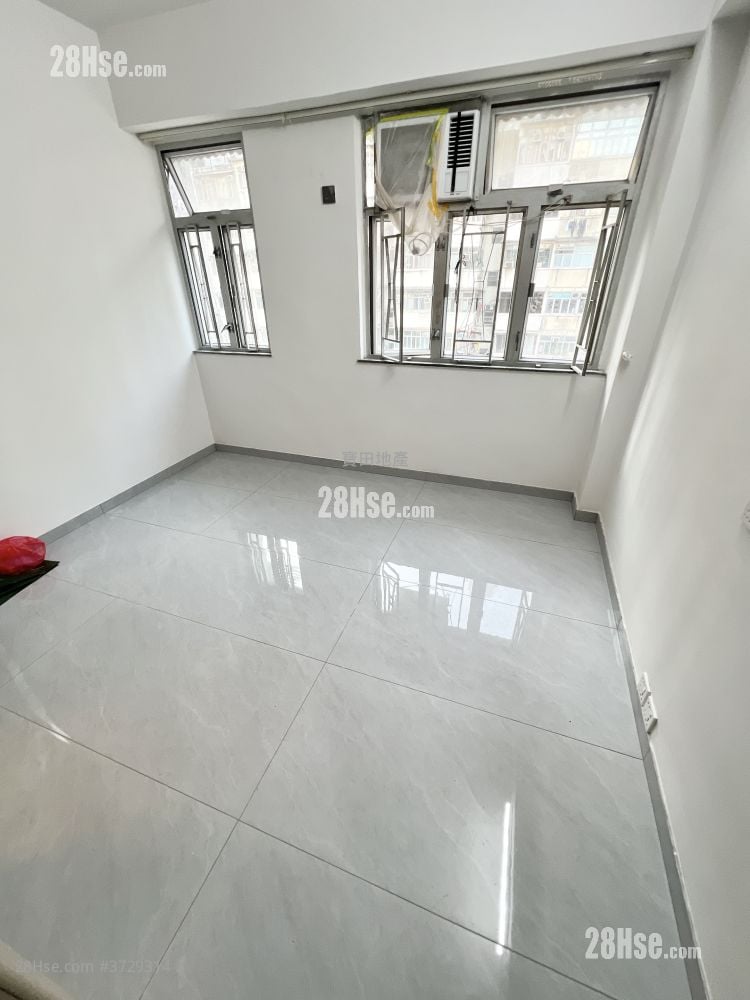 Chinese Mansion Rental 2 Bedrooms , 1 Bathroom 271 ft²