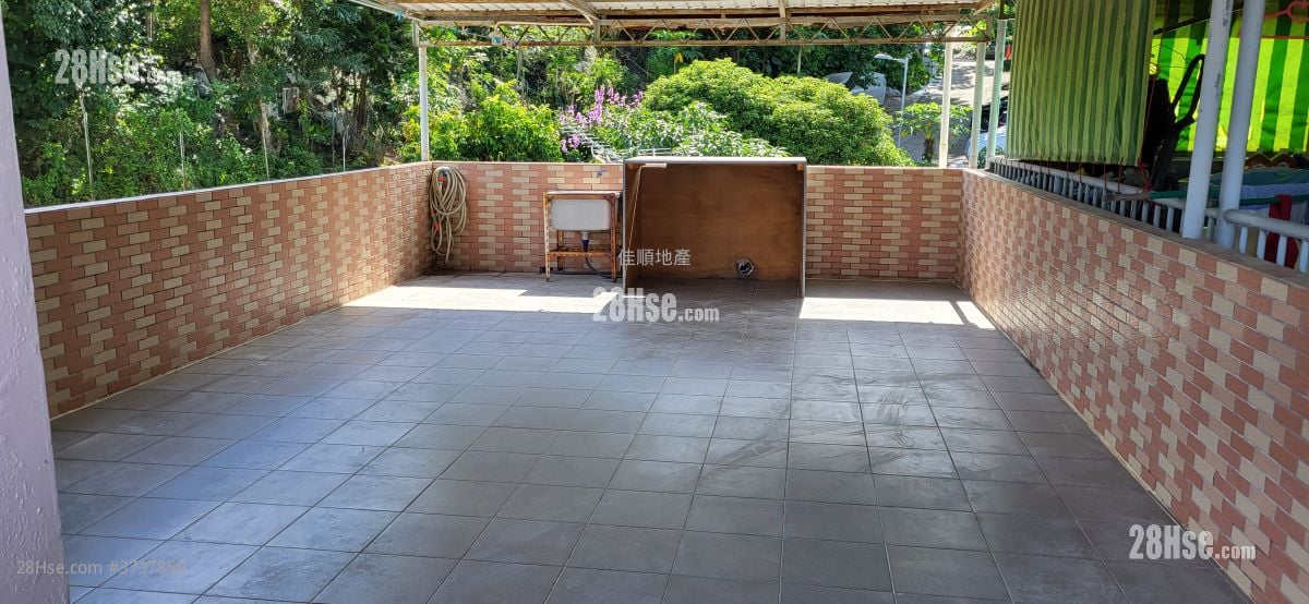 Village Rental 2 Bedrooms , 1 Bathroom