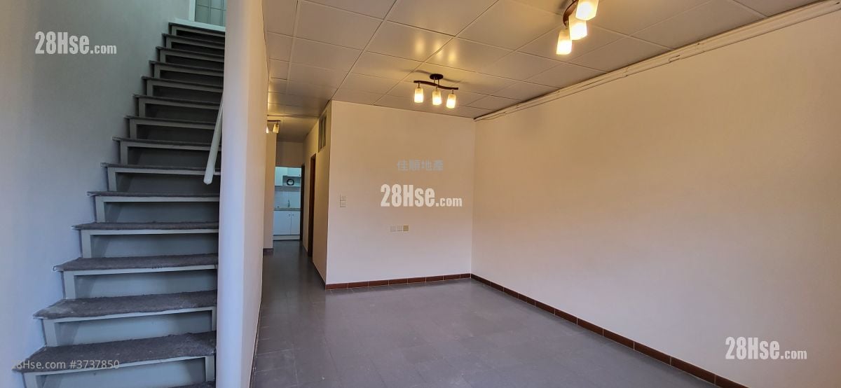 Village Rental 2 Bedrooms , 1 Bathroom