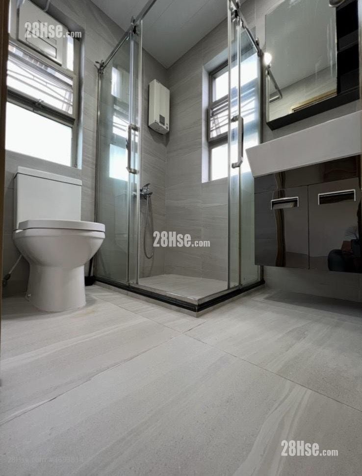 井栏树村 售盘 700 平方尺