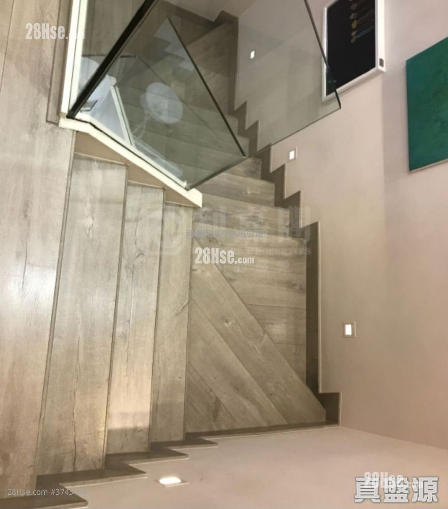 駿景園 售盤 3 房 , 2 浴室 1,479 平方呎