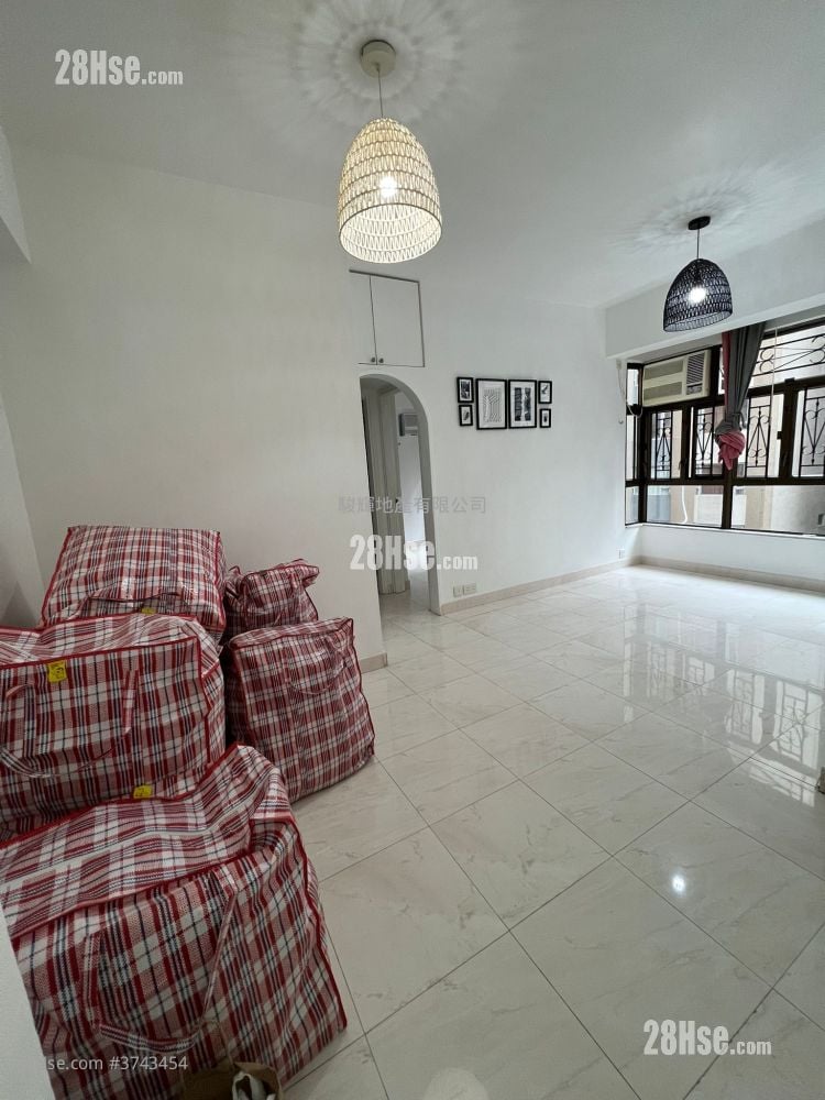 乐芬大厦 售盘 2 房 , 1 浴室 435 平方尺