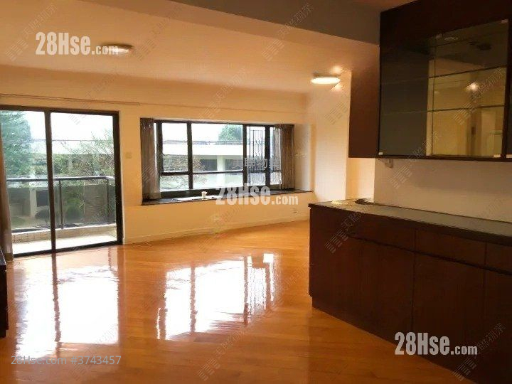 碧霞花園 售盤 3 房 , 2 浴室 1,296 平方呎