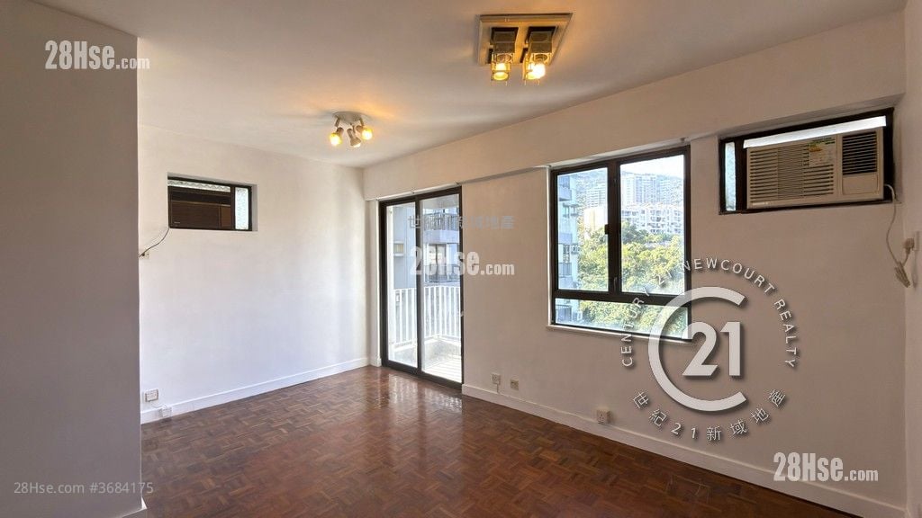 Discovery Bay Sell Studio , 1 Bathroom 398 ft²