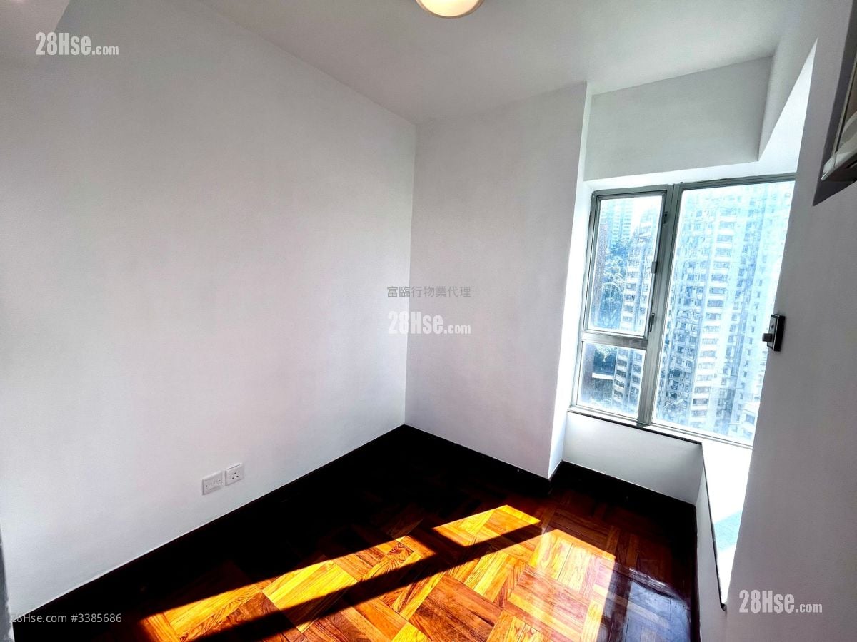 悦海华庭 售盘 3 房 , 2 浴室 527 平方尺