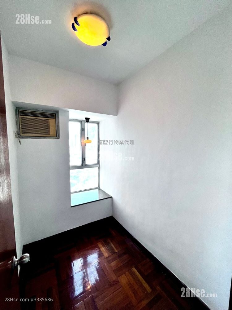 悦海华庭 售盘 3 房 , 2 浴室 527 平方尺