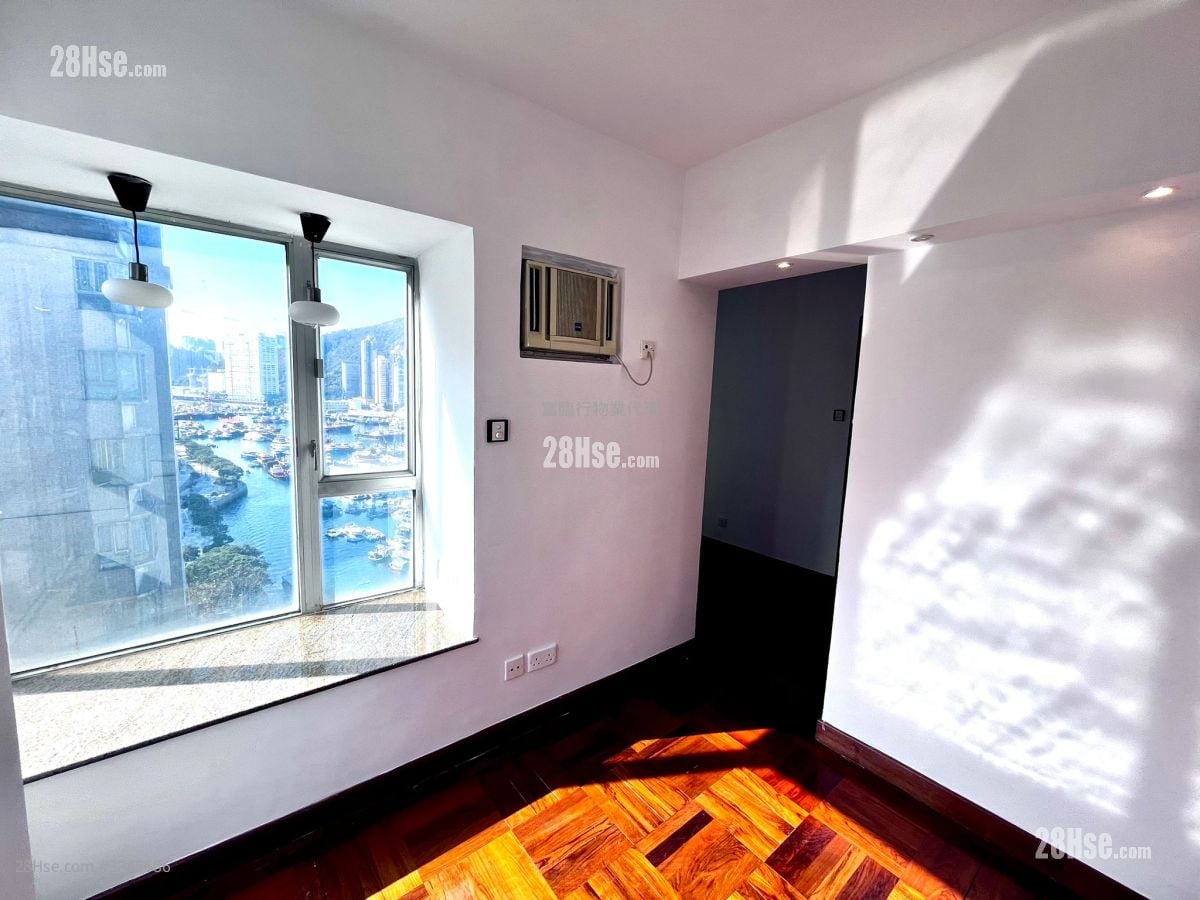 悦海华庭 售盘 3 房 , 2 浴室 527 平方尺