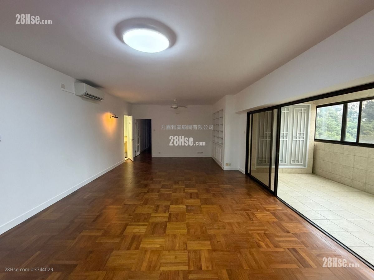 豪園 租盤 2,560 平方呎