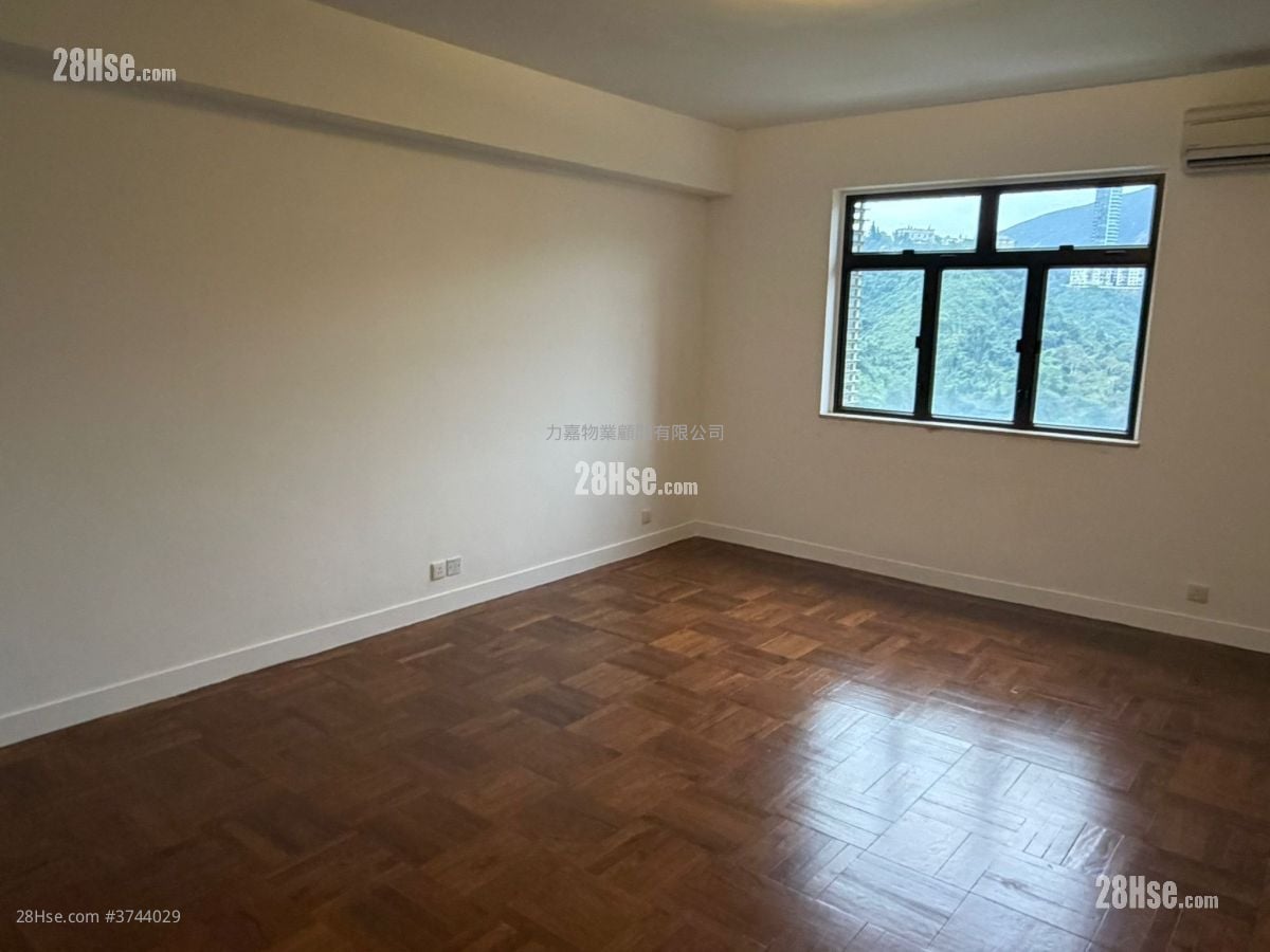 豪園 租盤 2,560 平方呎