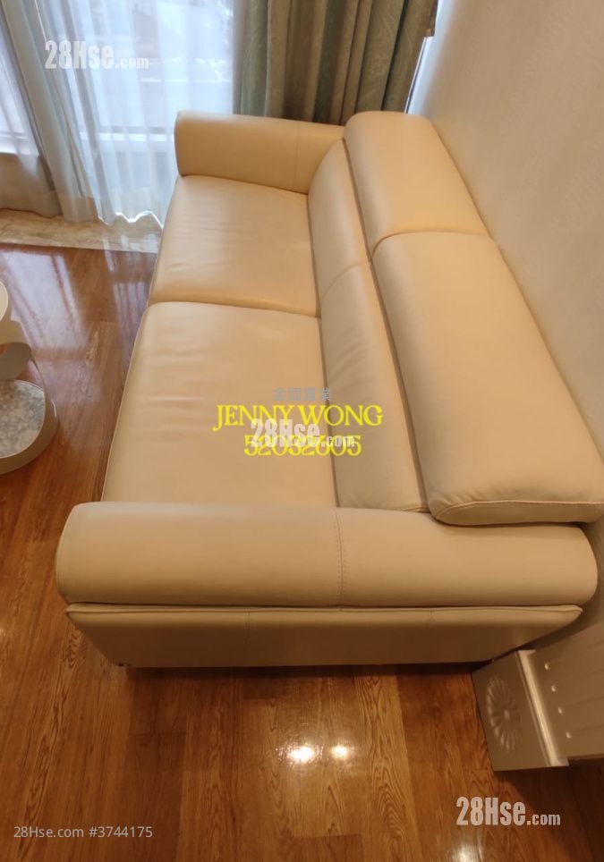 Grand Austin Sell 2 Bedrooms , 1 Bathroom 595 ft²