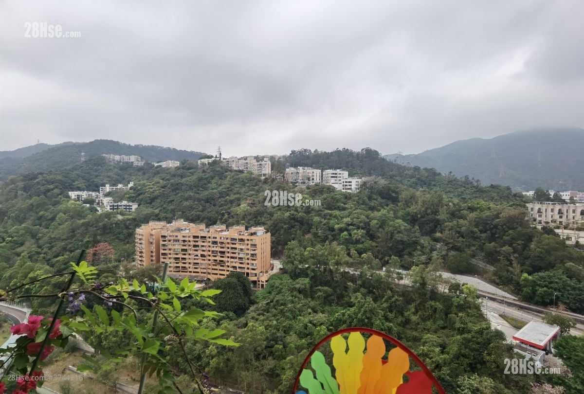 名城 售盘 4 房 , 3 浴室 958 平方尺