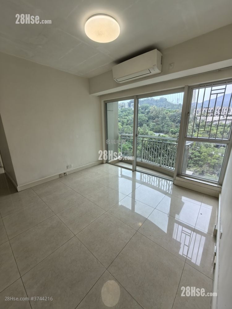 名城 售盘 4 房 , 3 浴室 958 平方尺