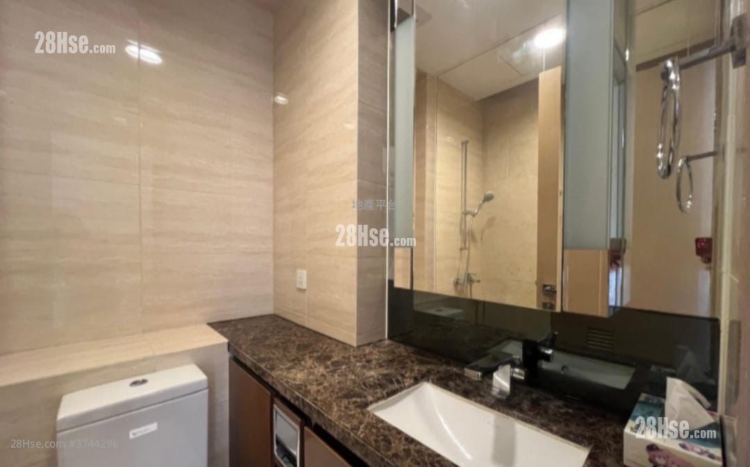 尚峦 售盘 3 房 , 2 浴室 810 平方尺