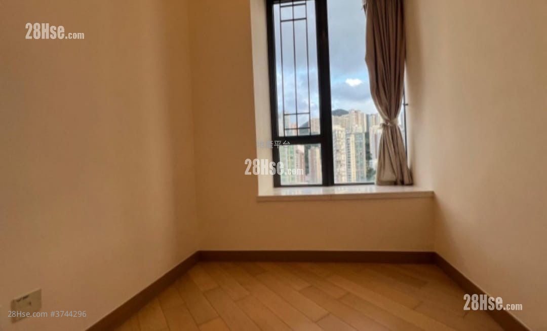 尚峦 售盘 3 房 , 2 浴室 810 平方尺