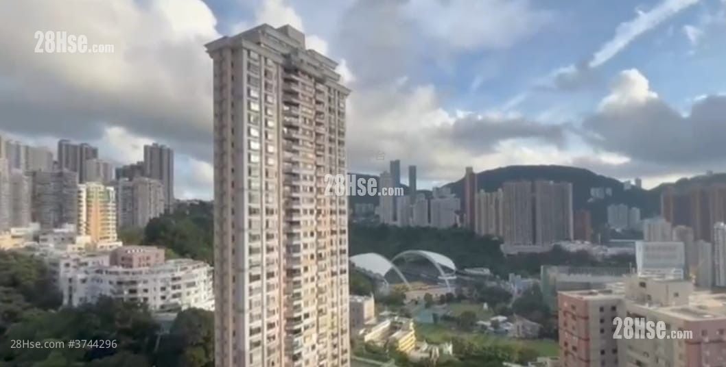 尚峦 售盘 3 房 , 2 浴室 810 平方尺