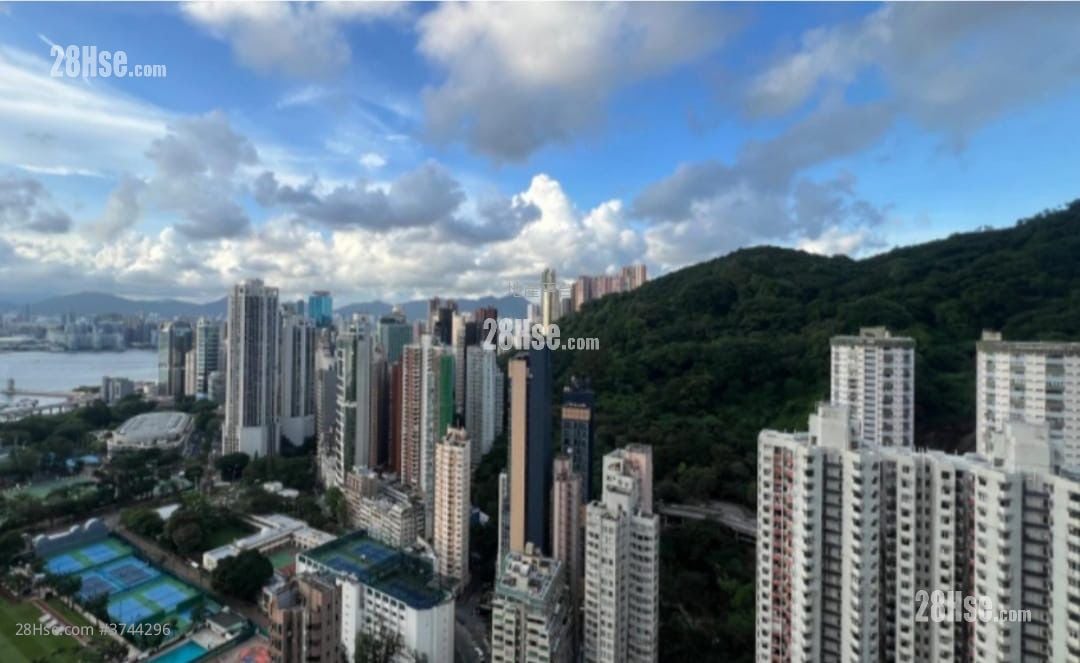 尚峦 售盘 3 房 , 2 浴室 810 平方尺