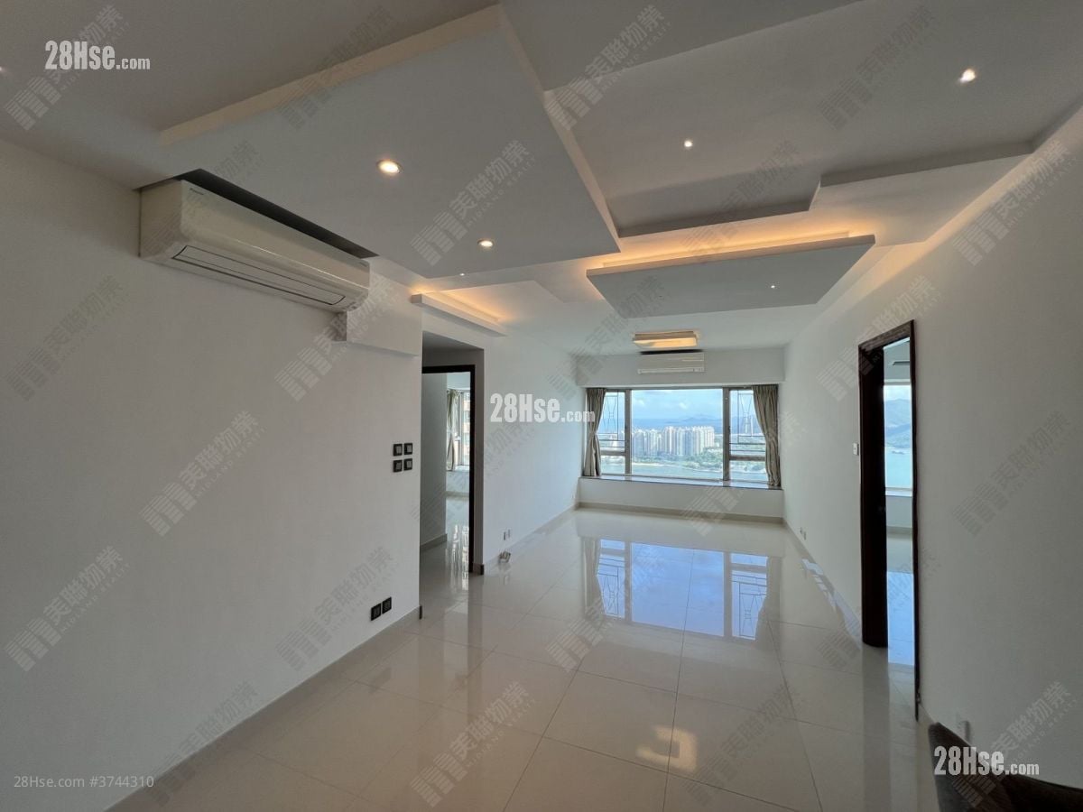 Bellagio Sell 3 Bedrooms , 1 Bathroom 893 ft²