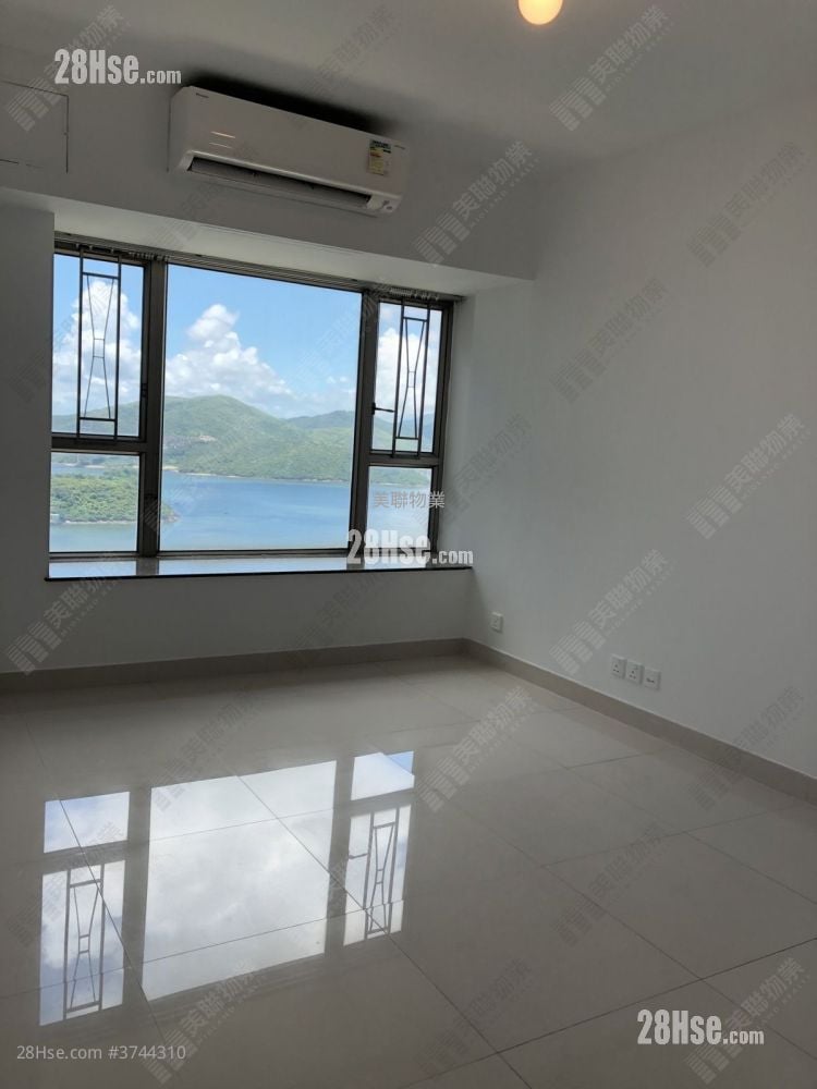 Bellagio Sell 3 Bedrooms , 1 Bathroom 893 ft²