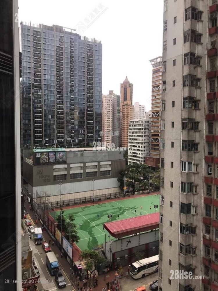 Skypark Sell 2 Bedrooms , 1 Bathroom 592 ft²