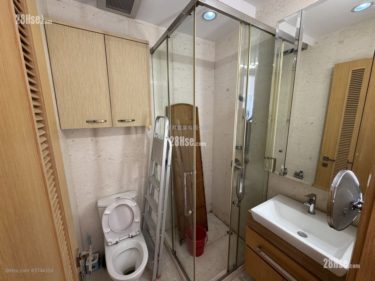 Star Ruby Sell Studio , 1 Bathroom 321 ft²