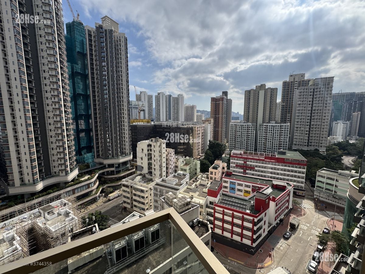 Star Ruby Sell Studio , 1 Bathroom 321 ft²