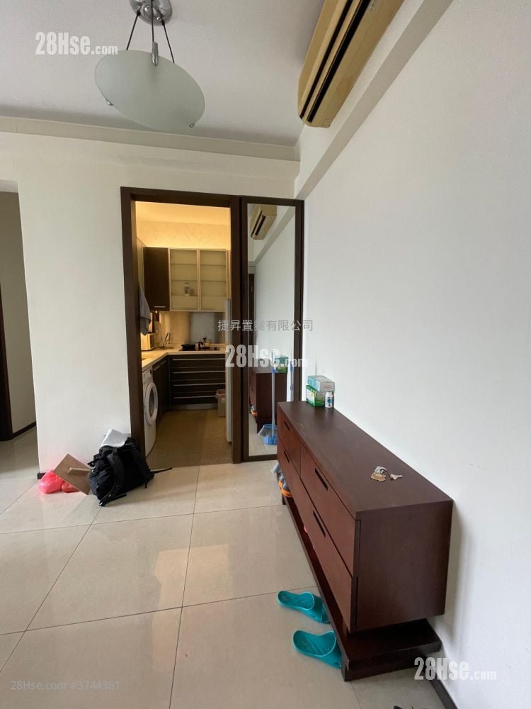 The Metropolis Residence Sell 2 Bedrooms , 1 Bathroom 488 ft²