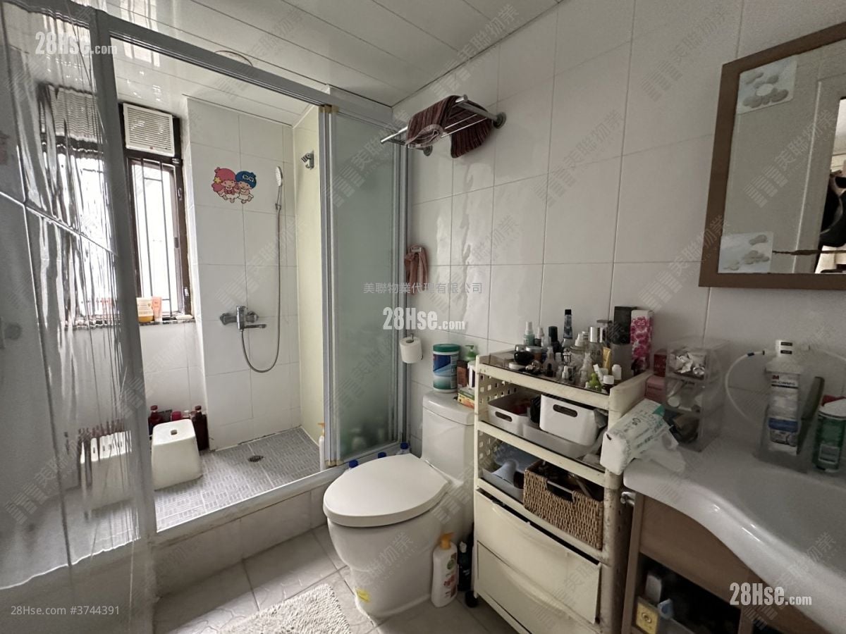 毅庐 售盘 3 房 728 平方尺