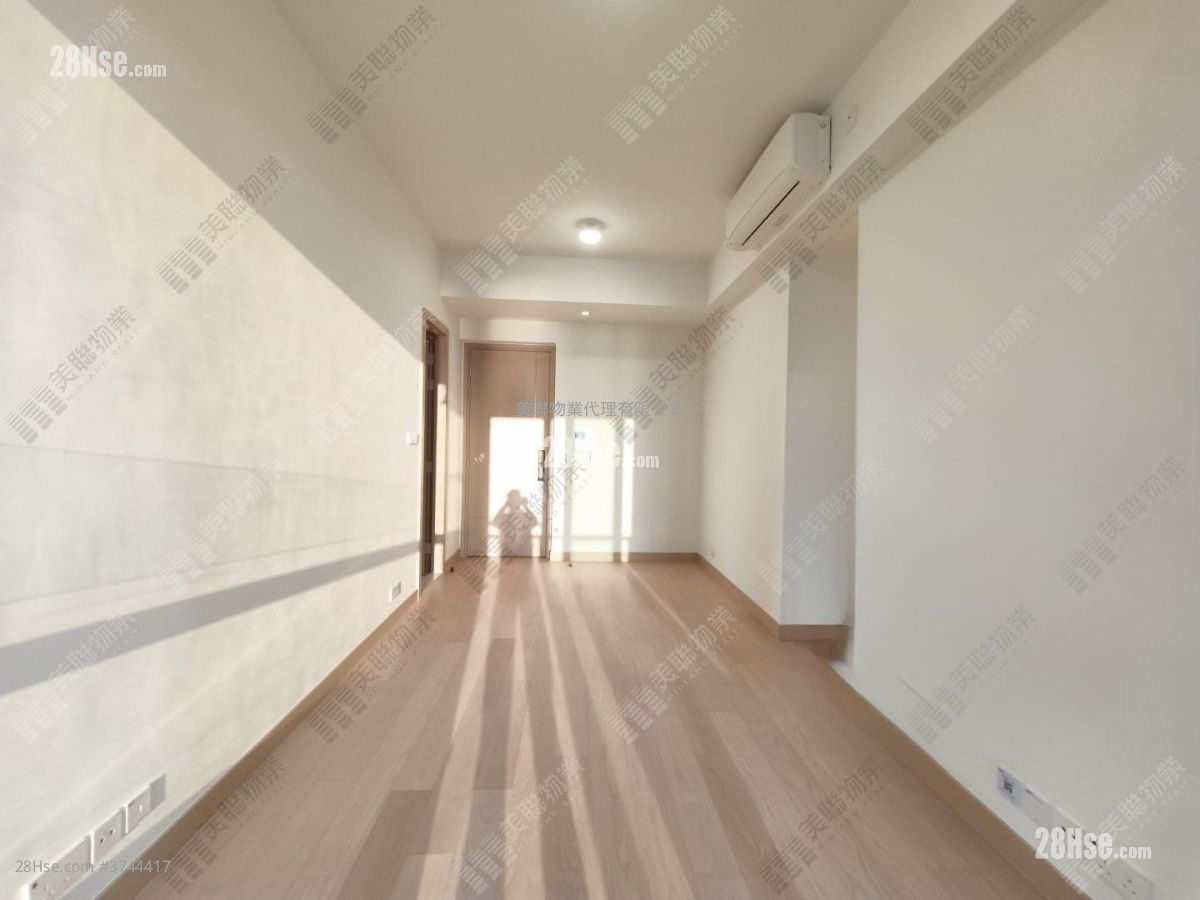 Seasons Place 租盤 3 房 , 2 浴室 665 平方呎